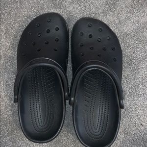 Black crocs